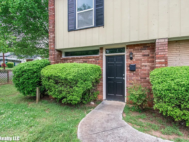 1790 Lyle Ave #1 — Photo 11
