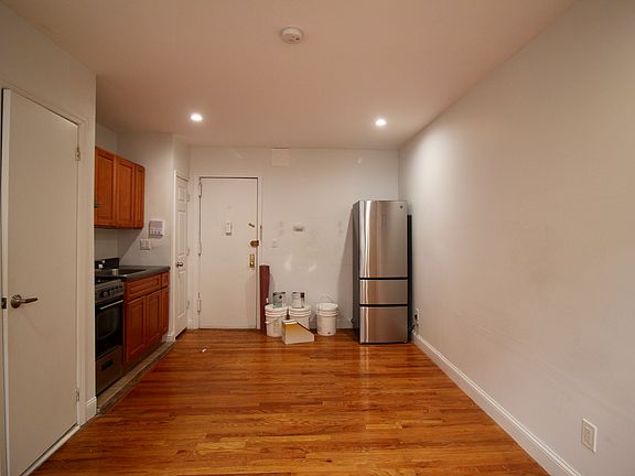 3rd image of 57 Herkimer St APT 110