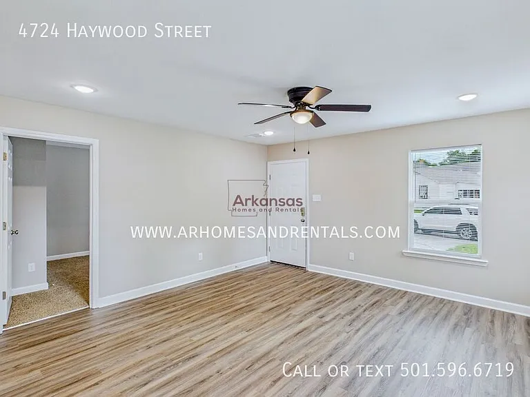4724 Haywood St — Photo 2