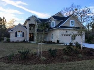 64 Crestwood Dr, Savannah, GA 31405