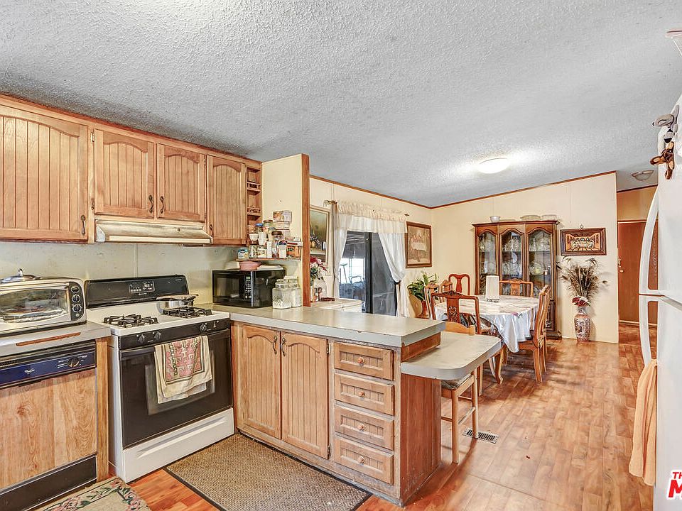 1st image of 1032 Cambria Ave