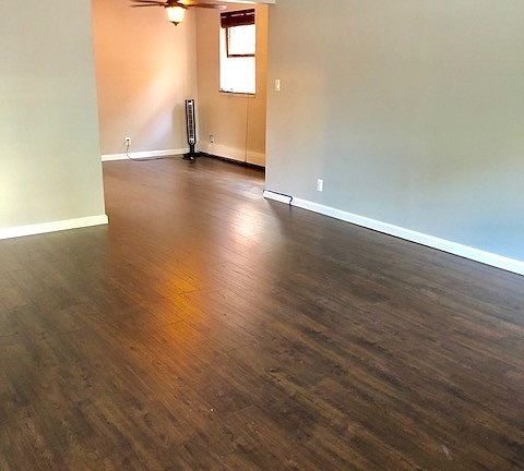 3rd image of 15028 116th Ave