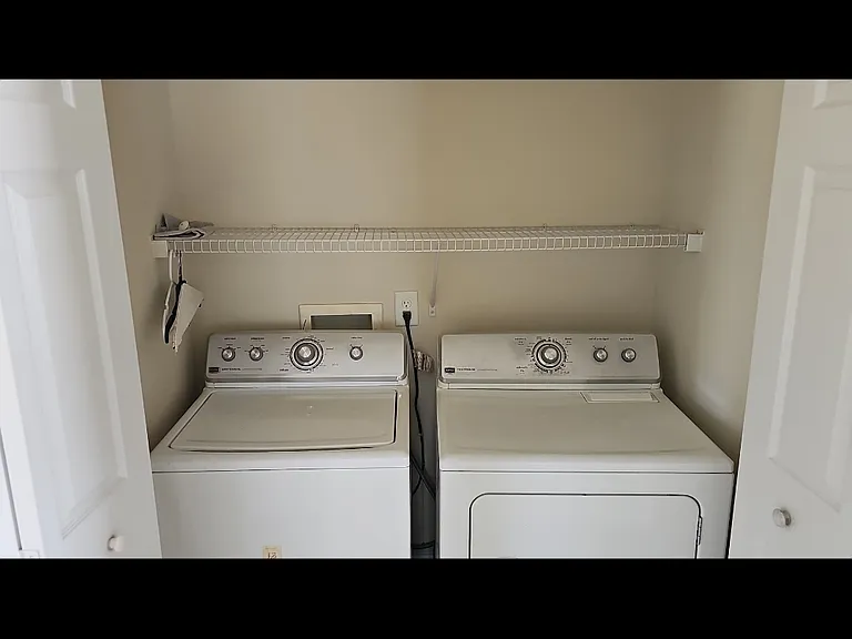 13631 Riding Hill Ave — Photo 19
