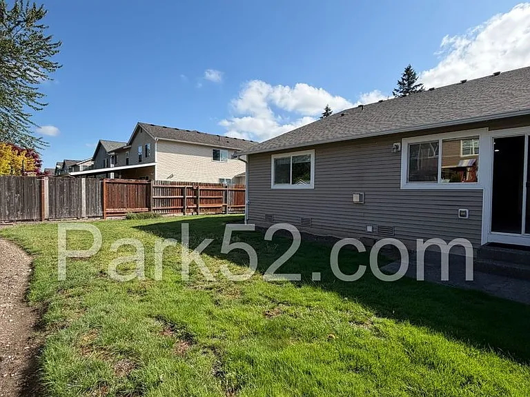 15502 87th Ave E — Photo 15