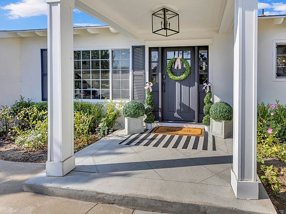 4th image of 223 Verdugo Ave