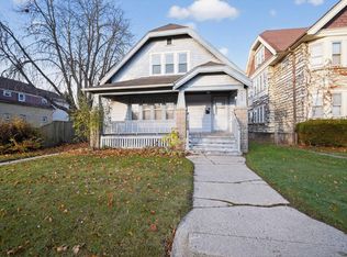 3037 N 53rd St, Milwaukee, WI 53210