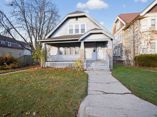 3037 N 53rd STREET, Milwaukee, WI 53210