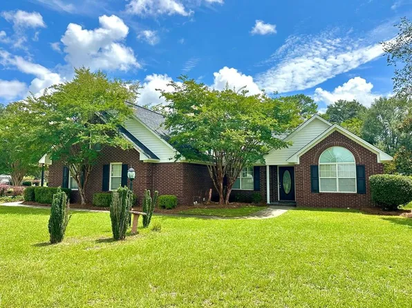 1101 Meadowcroft Dr, Sumter, SC 29154