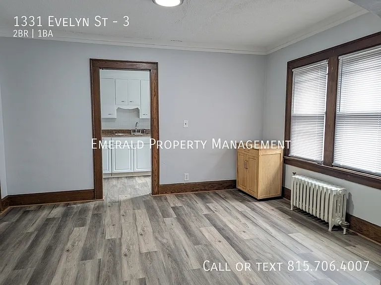 1331 Evelyn St #3 — Photo 3