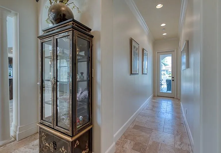 5623 Waters Landing Ln — Photo 19