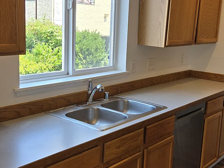 620 SW 155th St #1A — Photo 11