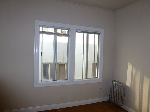 3rd image of 1821 6th Ave