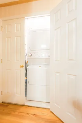 Sold by Elite Connect Real Estate | media 23