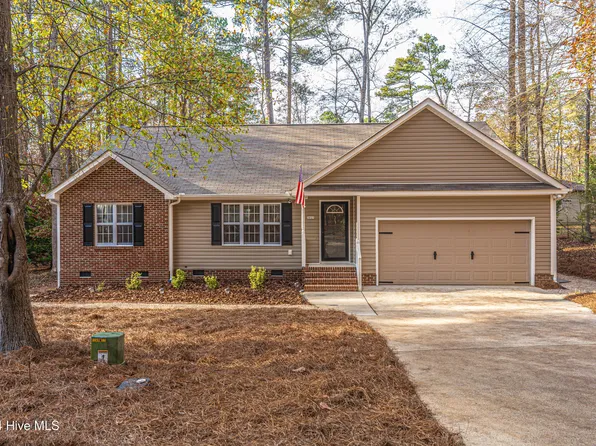 3025 Wine Tree Way, Sanford, NC 27332