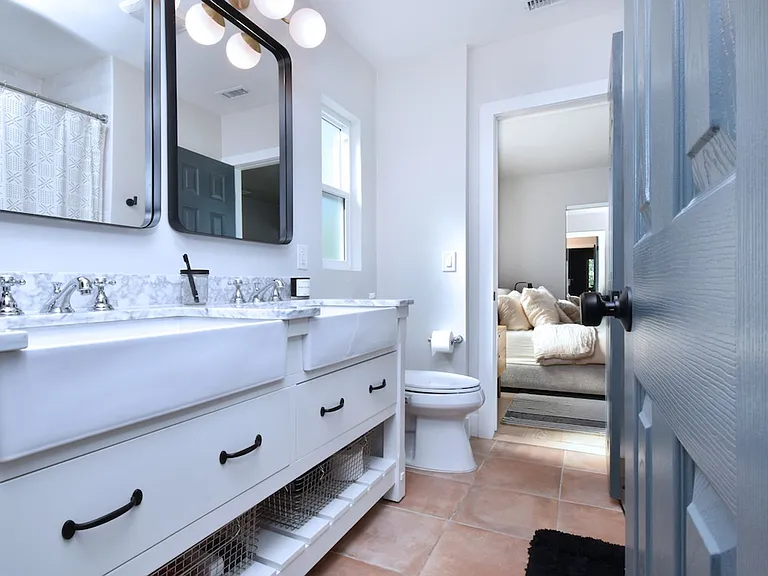 5653 Beck Ave — Photo 43