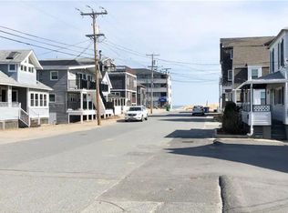 2 Atlantic Ave #3, Hampton, NH 03842