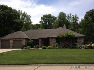 108 Brookfield Est, Lebanon, IL 62254