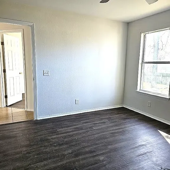 1343 E Fairlane St #1343 — Photo 2