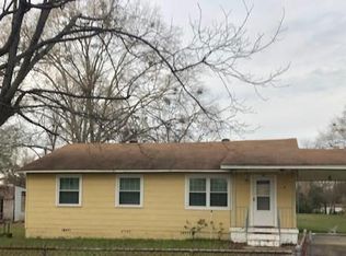 12 Crest Dr, Montgomery, AL 36108