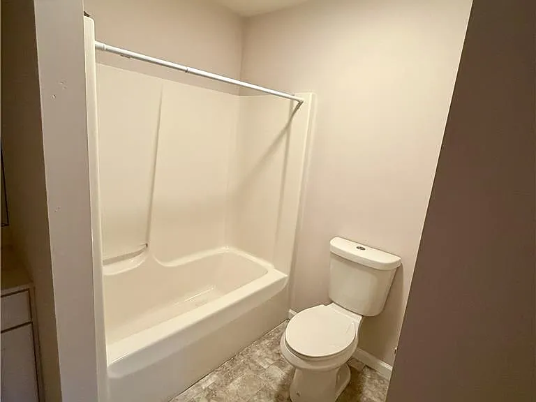 523 Kemmerer Ln — Photo 10