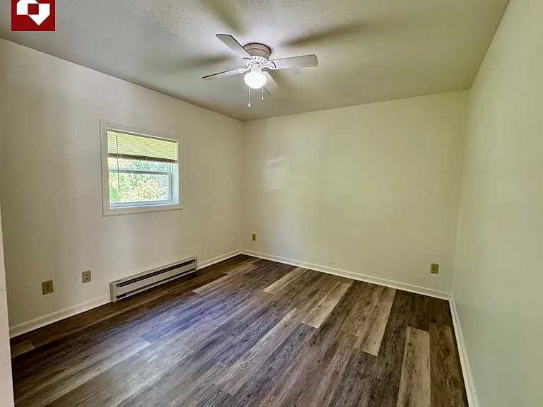 646-650 Hillwood Dr #652 — Photo 14