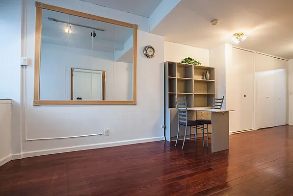 Rented by Oxford Property Group | media 2