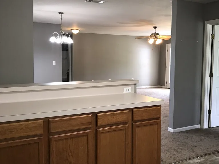 11342 Woodlore Ave — Photo 14