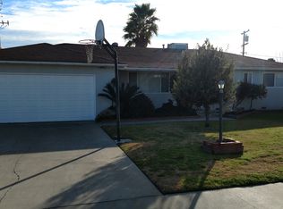 89 W Spring Ln, Lemoore, CA 93245