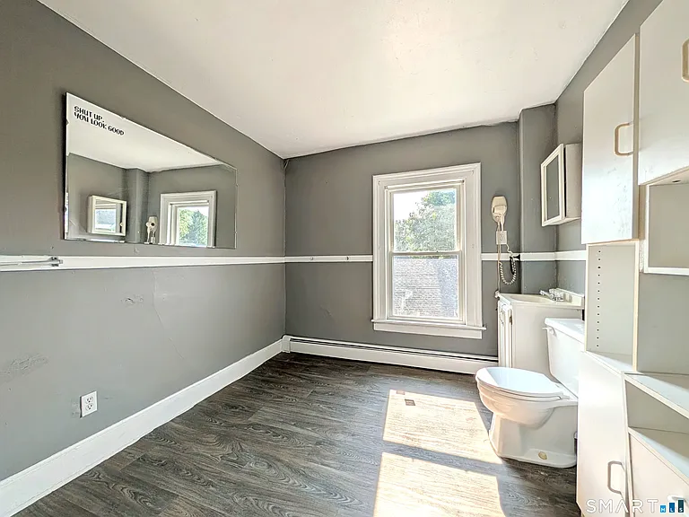 104 Elm St — Photo 15