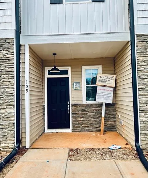 159 McDowell Ln — Photo 37
