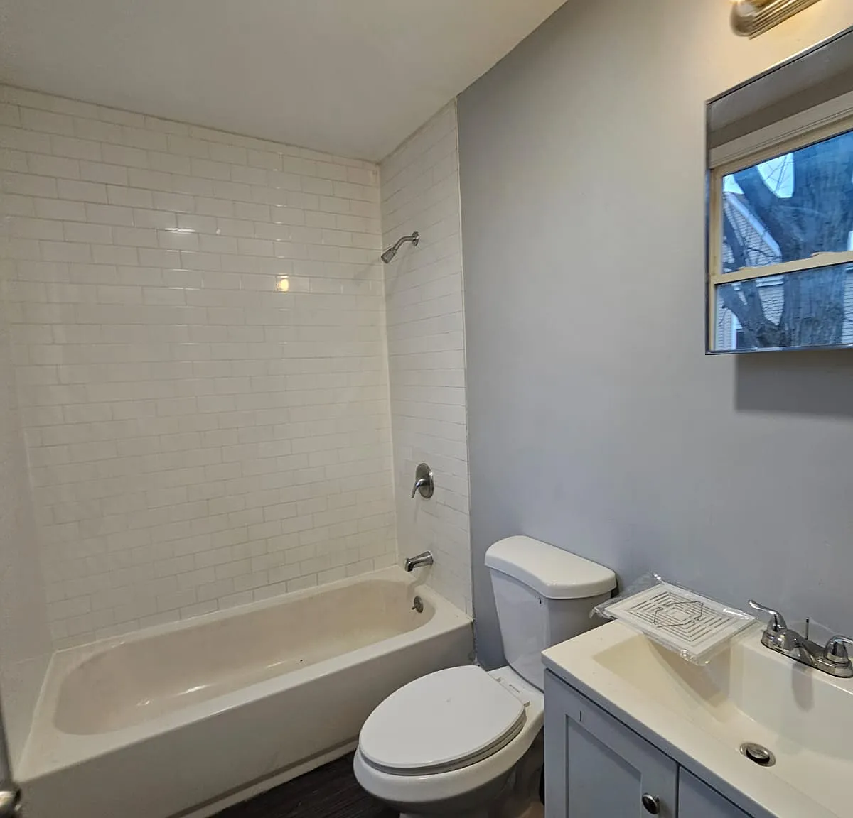3 bed, $2,095 — Photo 3