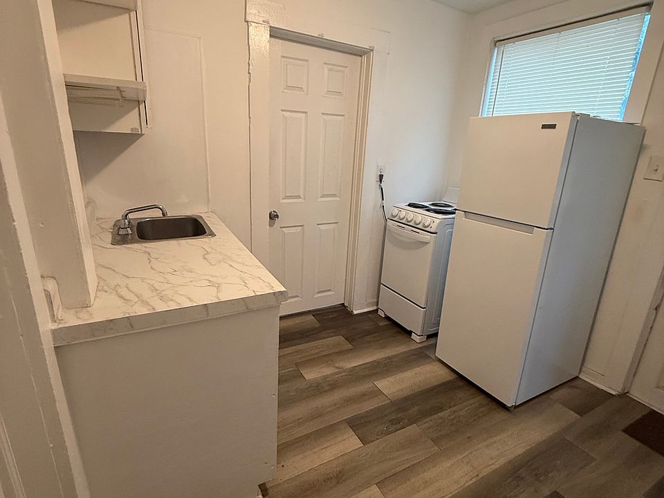 1st image of 2306 E 2nd Ave APT 5