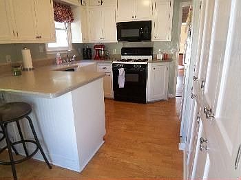5th image of 2042 Bowie St