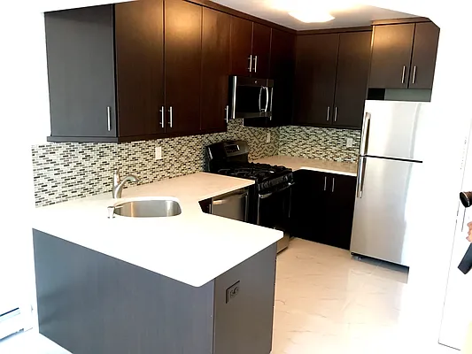 Rented by NY Space Finders Inc. | media 20