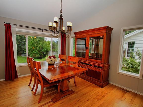 4th image of 23118 E Settler Dr