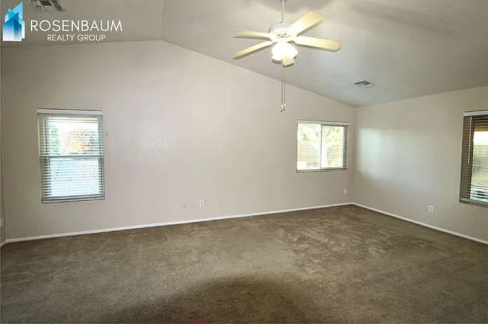 8736 W Lockland Ct — Photo 18