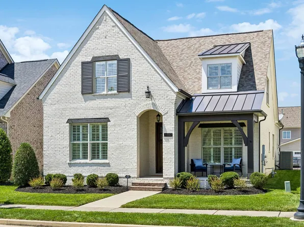 3037 Farmhouse Dr, Franklin, TN 37067