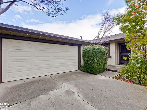 2nd image of 10208 Bonny Dr