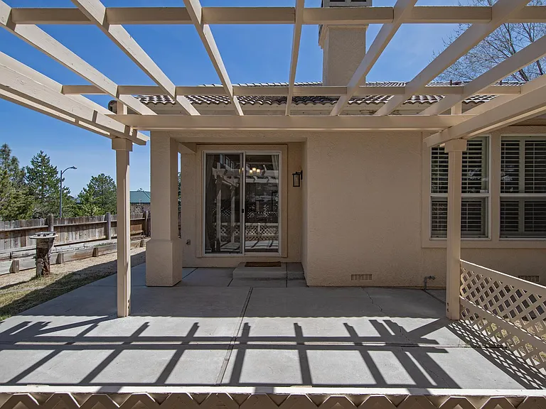 4798 Village Green Pkwy — Photo 31