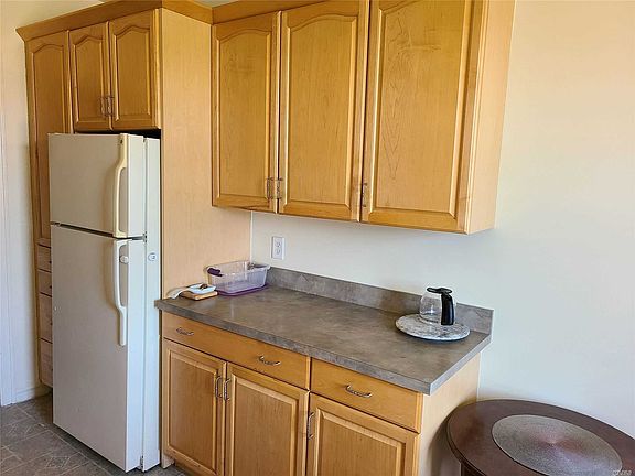 4th image of 623 Central Ave APT 416