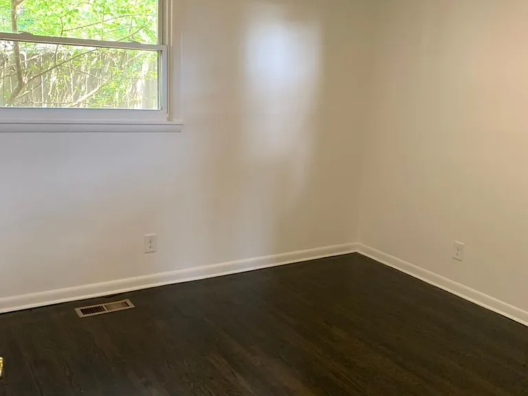 1106 Sharpe Ave #B — Photo 15