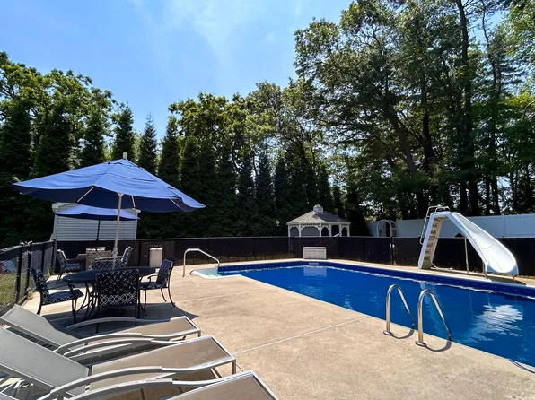 179 High St, Norwell, MA 02061