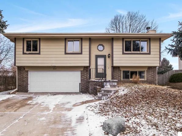 8107 Vernon Ave, Omaha, NE 68134