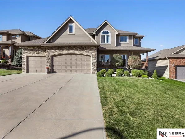 7422 S 198th St, Gretna, NE 68028
