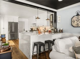 1055 Tustin Pnes, Tustin, CA 92780