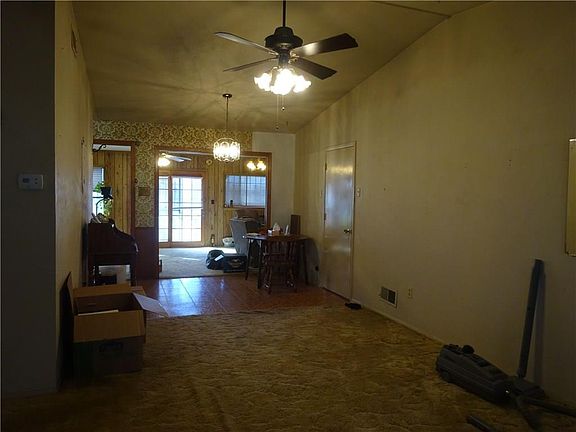 4th image of 4688 Timber Wood Dr