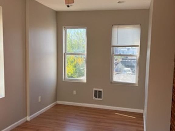 3rd image of 1914 E Venango St Floor 2