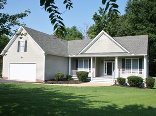 8828 Buffalo Nickel Turn, Midlothian, VA 23112