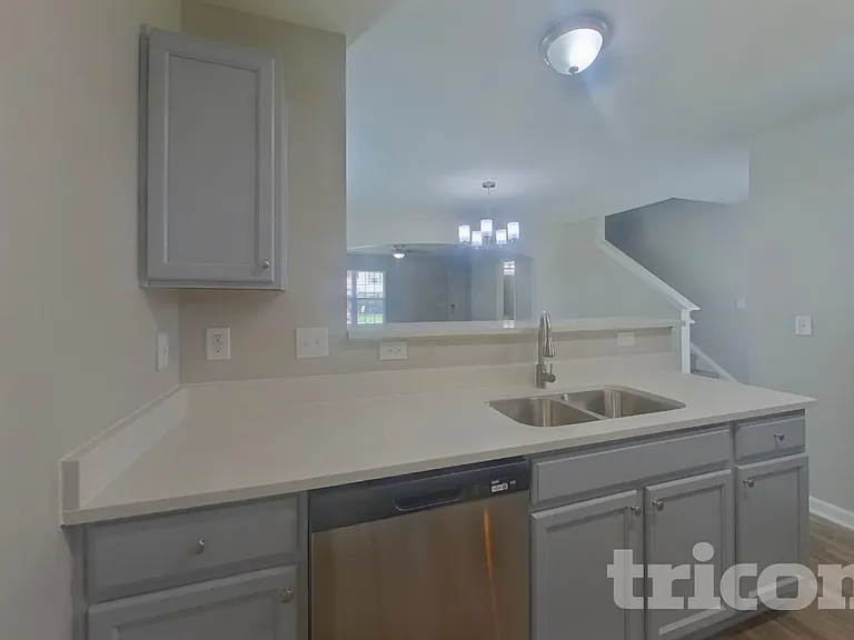 532 Gentle Breeze Ln — Photo 4