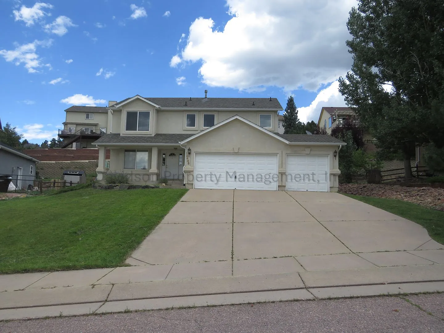 Stunning 3 Bedroom House in North Gleneagle — Photo 1